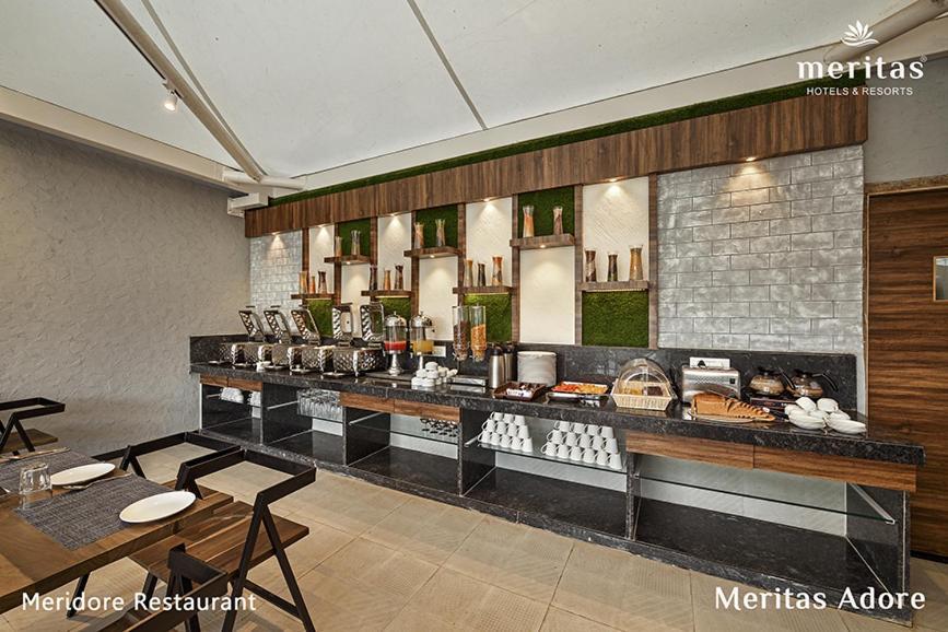 Meritas Adore Resort Lonavala Eksteriør bilde